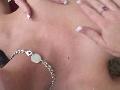 Megan Joy bombe X fait un Strip avant de se faire mettre des doigt et l�cher en levrette